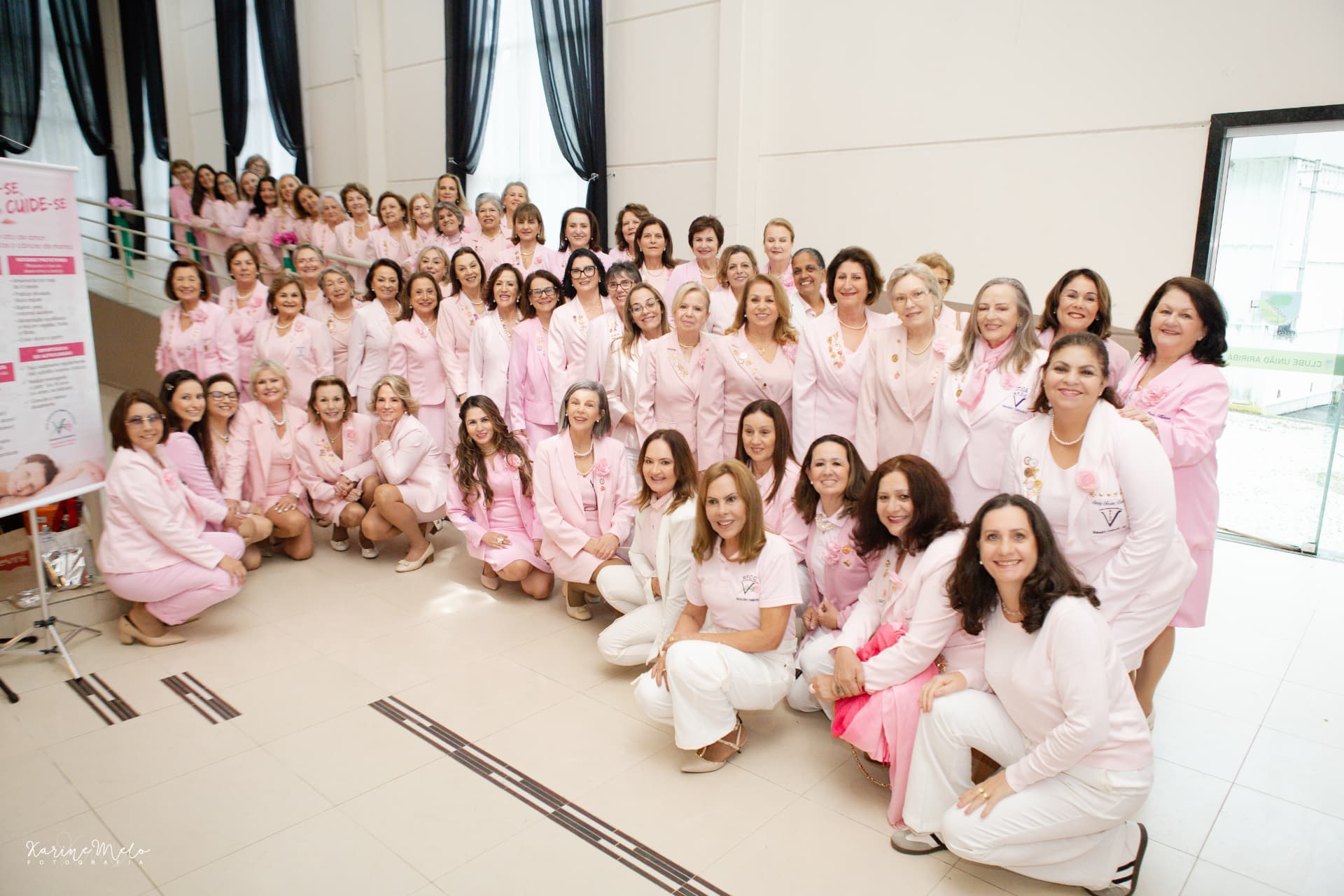 Voluntárias da Rede Feminina de Combate ao Câncer de Balneário Camboriú reunidas